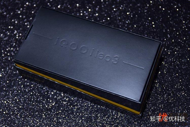 144Hz高刷LCD永不为奴 iQOO Neo3深度评测